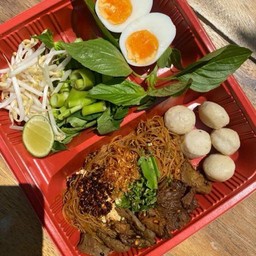 หมี่แซ่บคลุก