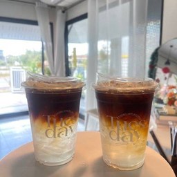 อเมริกาโน่เย็น  Iced Americano