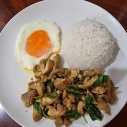 ข้าวกระเพราไก่