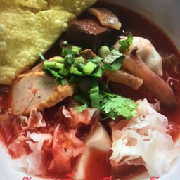 ก๋วยเตี๋ยวนายเขียว พริก ถั่ว เราคั่วเอง