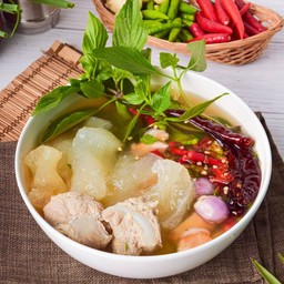 ต้มเเซ่บเอ็นหมูแก้ว(ถ้วย)