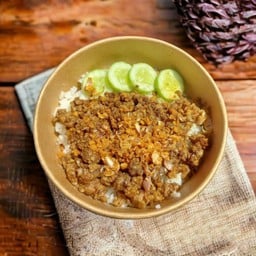 ข้าวหมูสับทอดกระเทียม