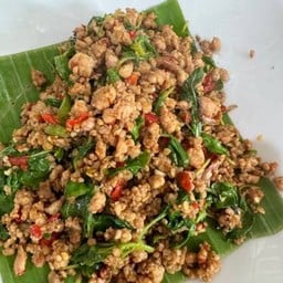 กระเพราหมูสับ(กับข้าว)