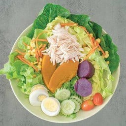 สลัดอกไก่ต้มฉีก