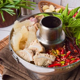 ต้มแซ่บเอ็นหมูแก้ว หม้อ