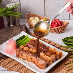 หมูกรอบ