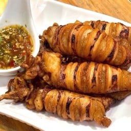 หมึกไข่แดดเดียวทอด