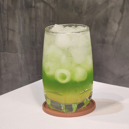 กรีนทรอปิคาน่า