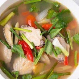 ต้มยำไก่ไทยน้ำใส