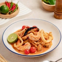 ลิงกวิเนต้มยำซีฟู้ด Tom Yum Seafood Linguine