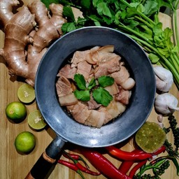 อบวุ้นเส้น + หมู