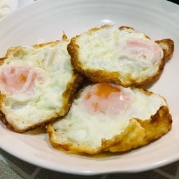 ร้านไข่เจียวคุณหนู