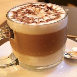 ลาเต้ร้อน