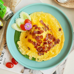 ข้าวไข่ข้นเบค่อน