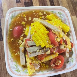 ตำไทยข้าวโพดหมูยอ