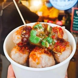 ลูกชิ้นหมูปั้นสด 1 กก.