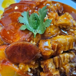 ข้าวหมูแดงหมูกรอบธรรมดา