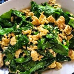 ผักเหรียงผัดไข่2ฟอง