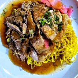 ครัวจารย์ปื๊ด“หมูกรอบ&ขาหมู”