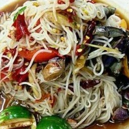 ตำซั่วขนมจีนปูปลาร้า