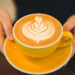 คาปูชิโน่ร้อน