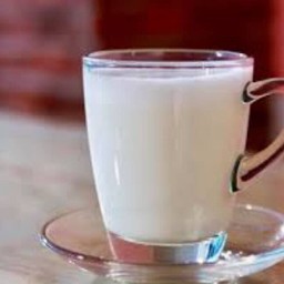 นมสดร้อน