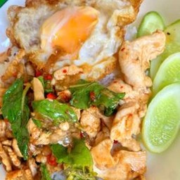 ข้าวกะเพราไก่ อกไก่ 10 กล่อง