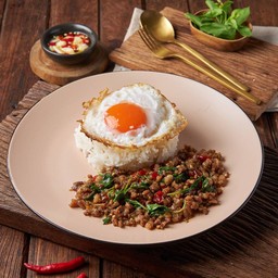 ข้าวราดกะเพรา