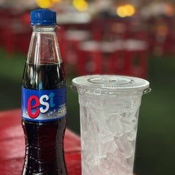 Est Cola 360 ml พร้อมน้ำแข็ง