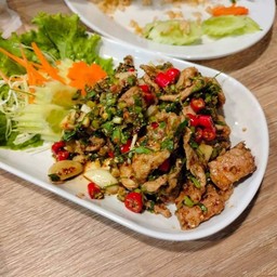 ก้อยคอหมูย่าง