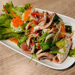 ยำปลาหมึกปลาร้า