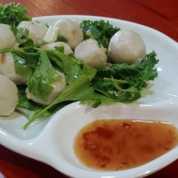 ลูกชิ้นหมูลวก