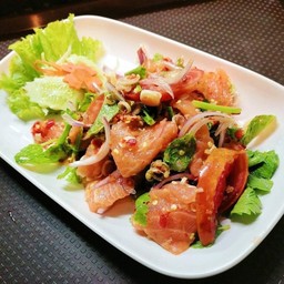 ยำแซลมอน ปลาร้า