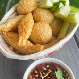 ลูกชิ้นปลาทอด