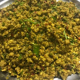 คั่วกลิ้งหมู