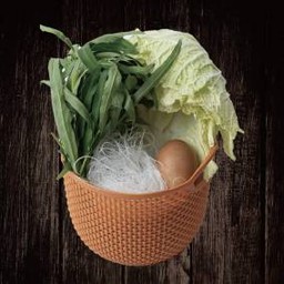 #87.)  ชุดผัก 蔬菜籃