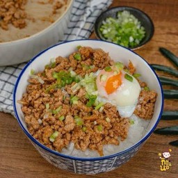 ข้าวต้มหมูสับซีอิ้วไข่ลวก x 2