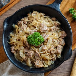 Fried Meat with Onion