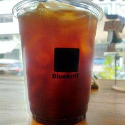 Buy 2 Get 1 Free (เฉพาะเมนูอเมริกาโน่หรือลาเต้)