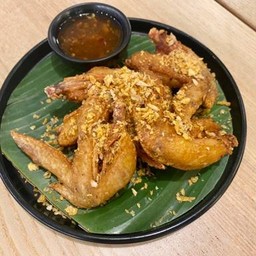 ปีกไก่ทอด