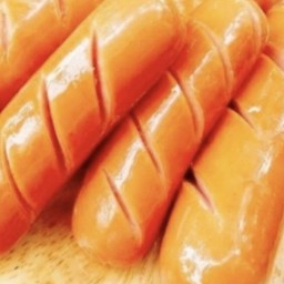 ไส้กรอกไก่รมควันทอด.