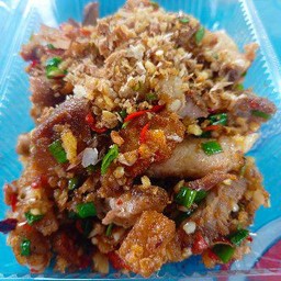 คั่วพริกเกลือราดข้าว