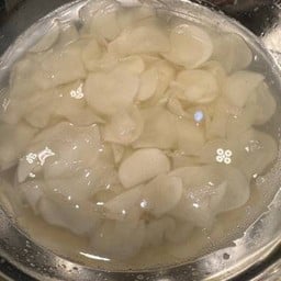 แป้งแผ่นกลม (แป้งกลมเช็งซิมอิ๊)