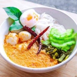 ขนมจีนน้ำยา ตลาดพันท้ายมาร์เก็ต