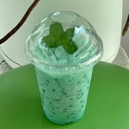 มิ้นนมสด