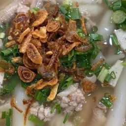 ก๋วยจั๊บเส้นใหญ่