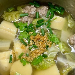 แกงจืดเต้าหู้หมูสับ