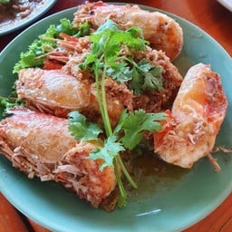 กุ้งแม่น้ำทอดกระเทียม