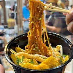 เจ๊แมน ก๋วยเตี๋ยวแห้งกะเทย & ชามั้ยกำแพงเพชร สาขาระนอง