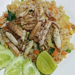 ข้าวผัดปู